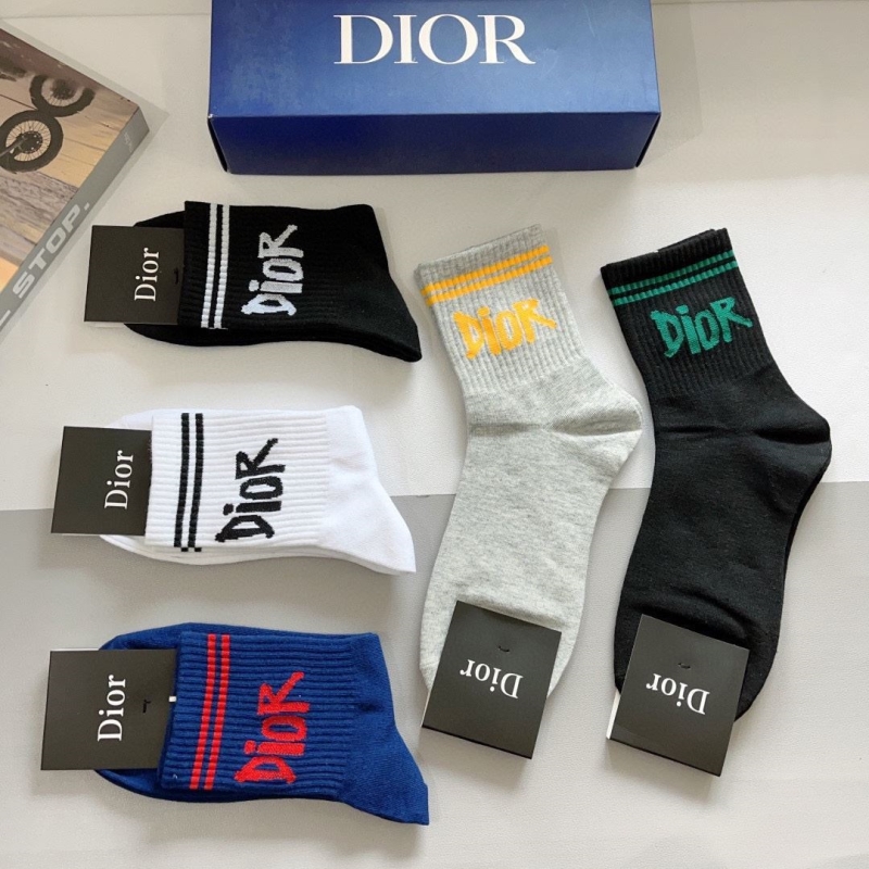 DIOR